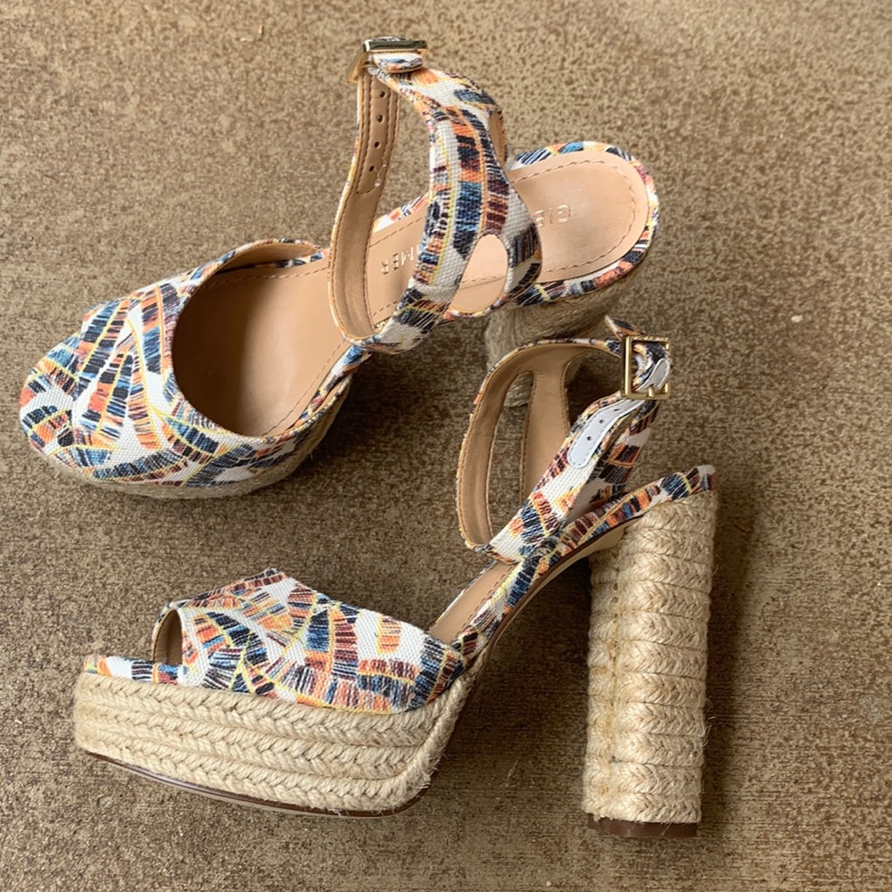 Gibson Latimer Platform Heels Size 8